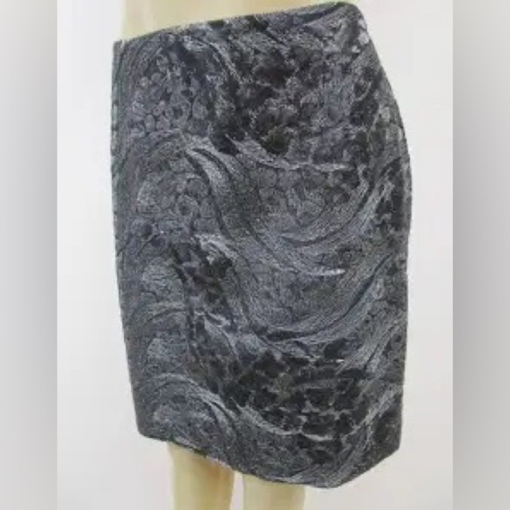 ANN TAYLOR: SILVER THREAD AND BLACK SEQUIN PENCIL SKIRT SIZE 8